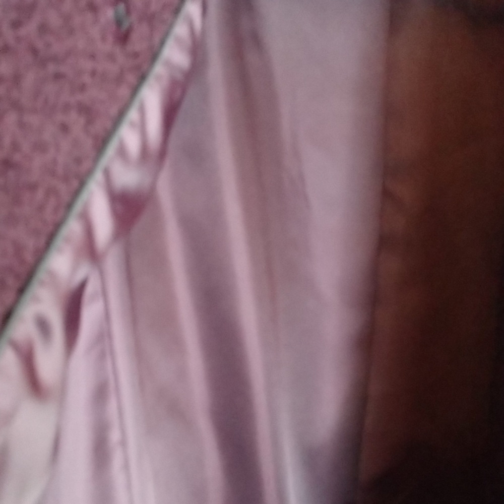 Coat - Picture 6 of 6